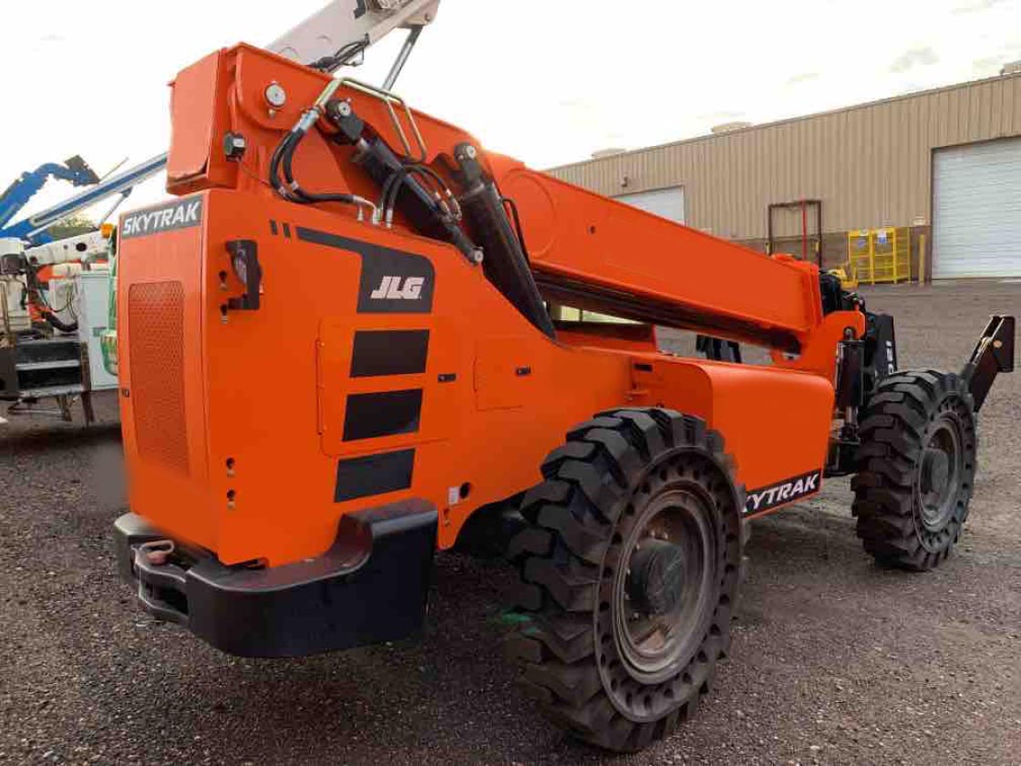 2022 JLG Skytrak 12054 Telehandler - Image 8
