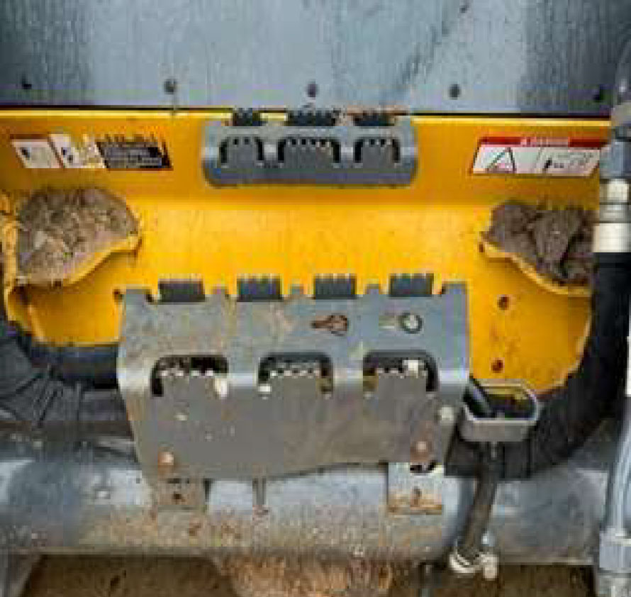 2018 John Deere 333G Skid Steer - Image 14