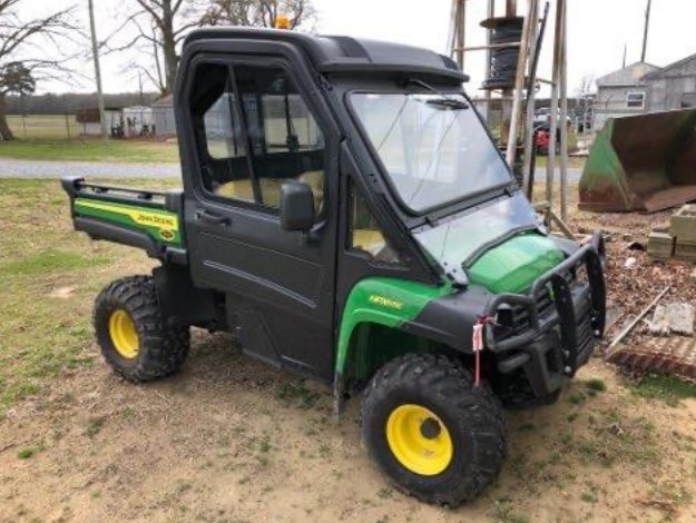 2021 John Deere HPX615E Gator
