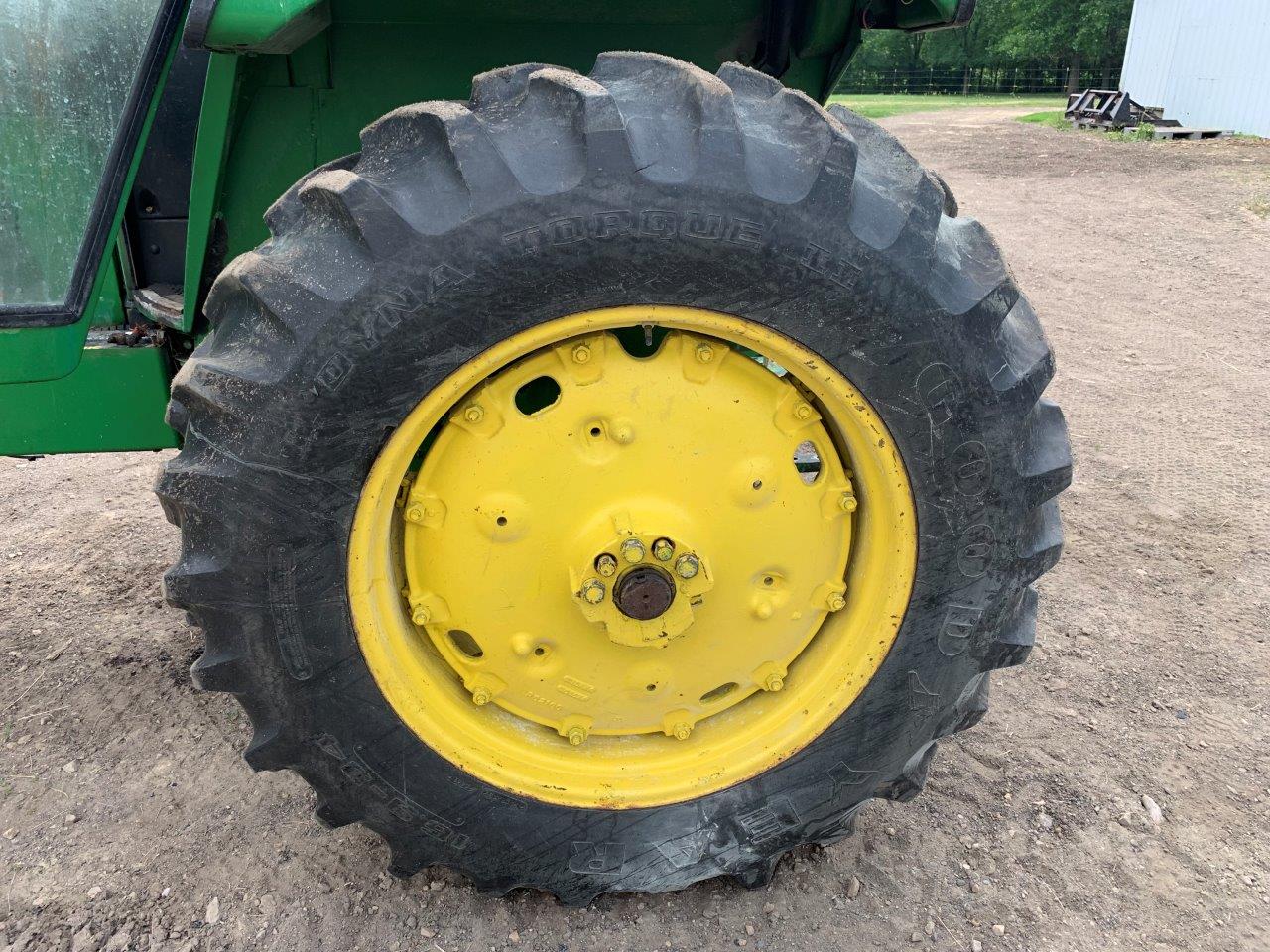 1976 John Deere 4030 Tractor - Image 13