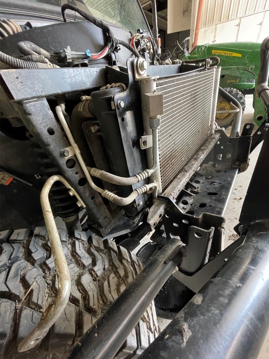 2022 John Deere Gator XUV 835M - Image 7