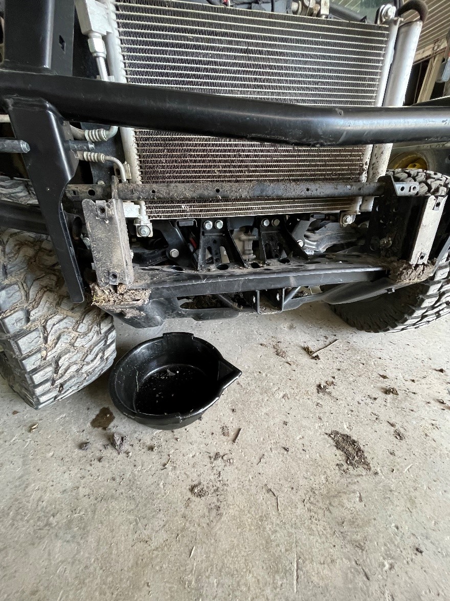 2022 John Deere Gator XUV 835M - Image 8