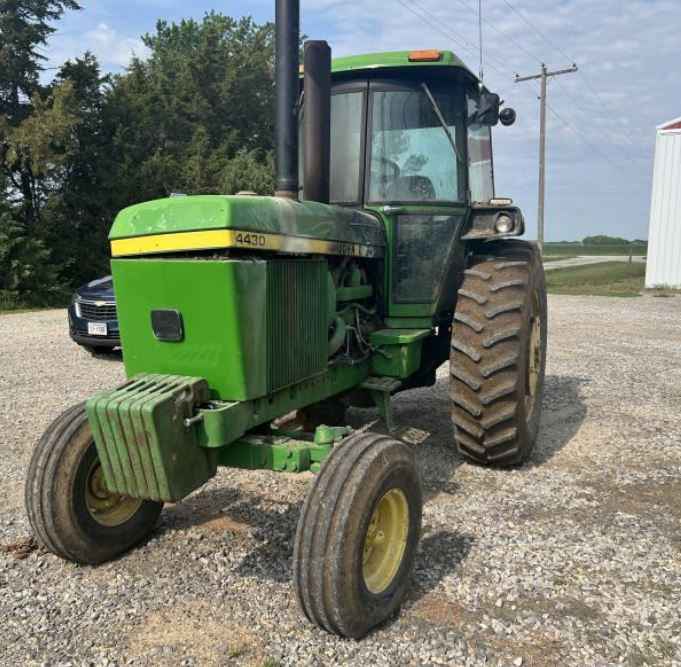 1976 John Deere 4430 Tractor - Image 2