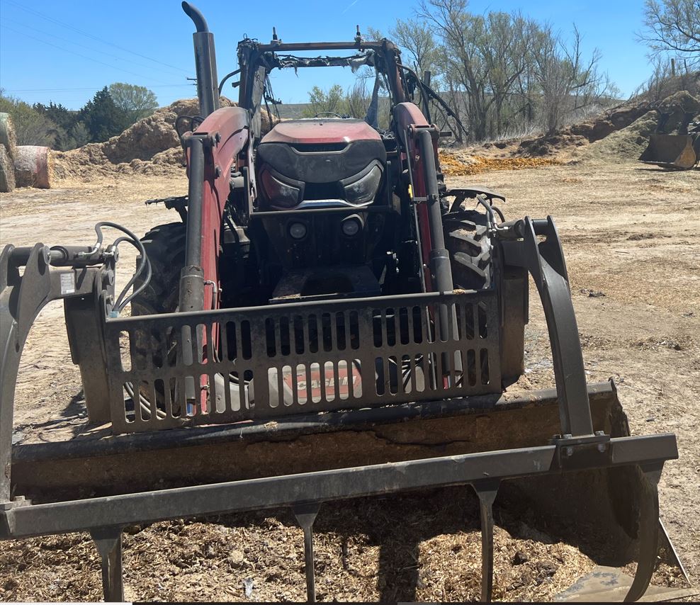 2022 CASE IH Puma 200 CVT Tractor - Image 3