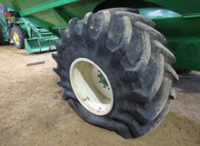 Brent Avalanche 1194 Grain Cart - Image 10