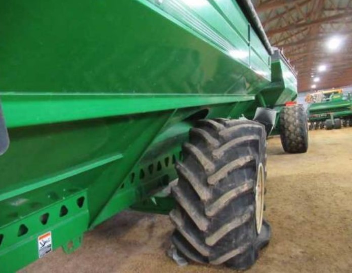 Brent Avalanche 1194 Grain Cart - Image 5