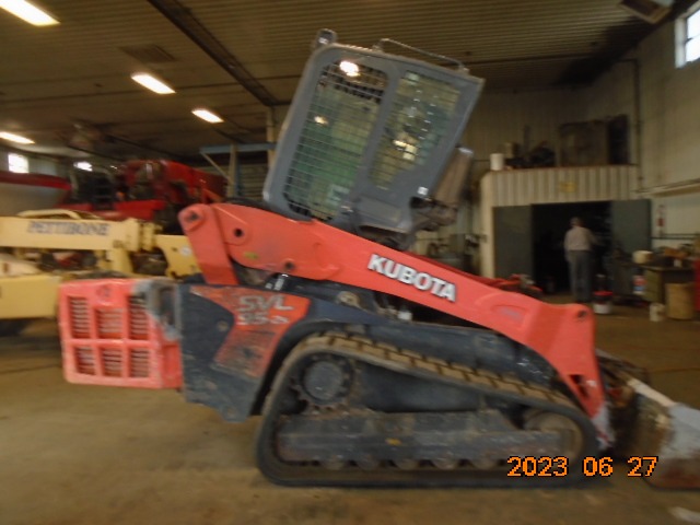 2019 Kubota SVL95-2S Skid Steer - Image 4