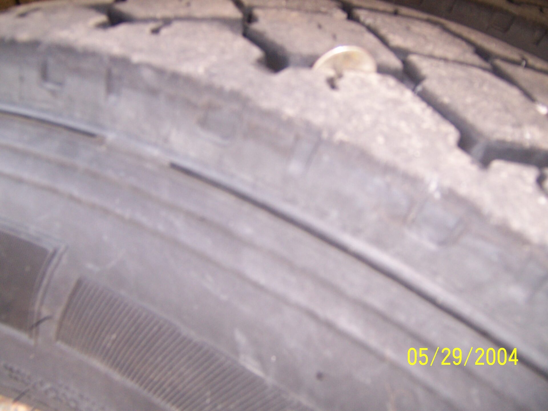 2002 International 4400 Box Truck - Image 4