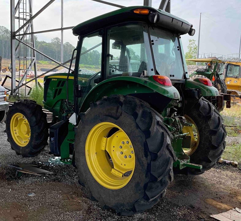2020 John Deere 5090E Tractor - Image 2