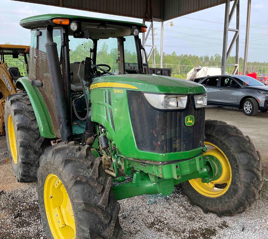 2020 John Deere 5090E Tractor - Image 3