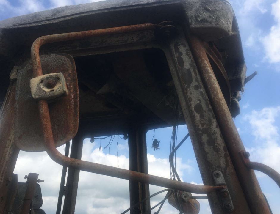 1993 Ford 8830 Tractor - Image 6