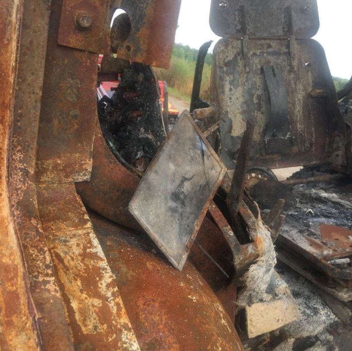 1993 Ford 8830 Tractor - Image 7