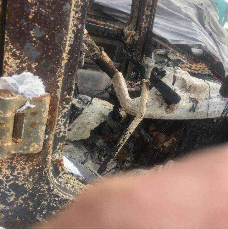 1992 Ford 7810 Tractor - Image 3