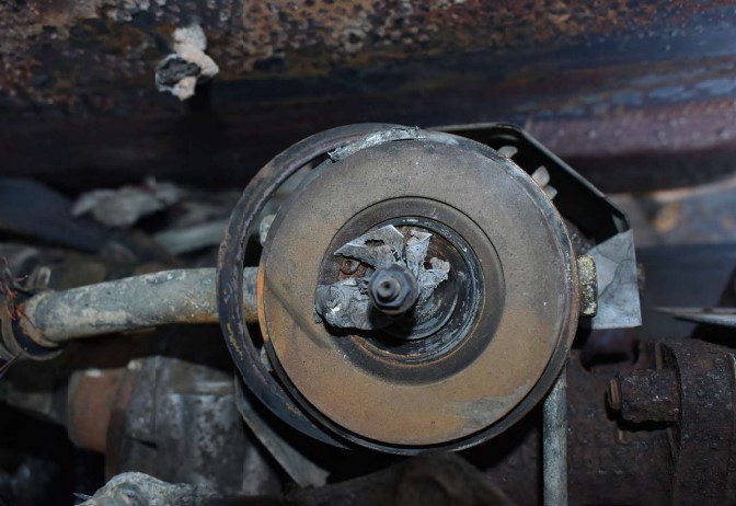 2013 Caterpillar 307D Excavator - Image 4