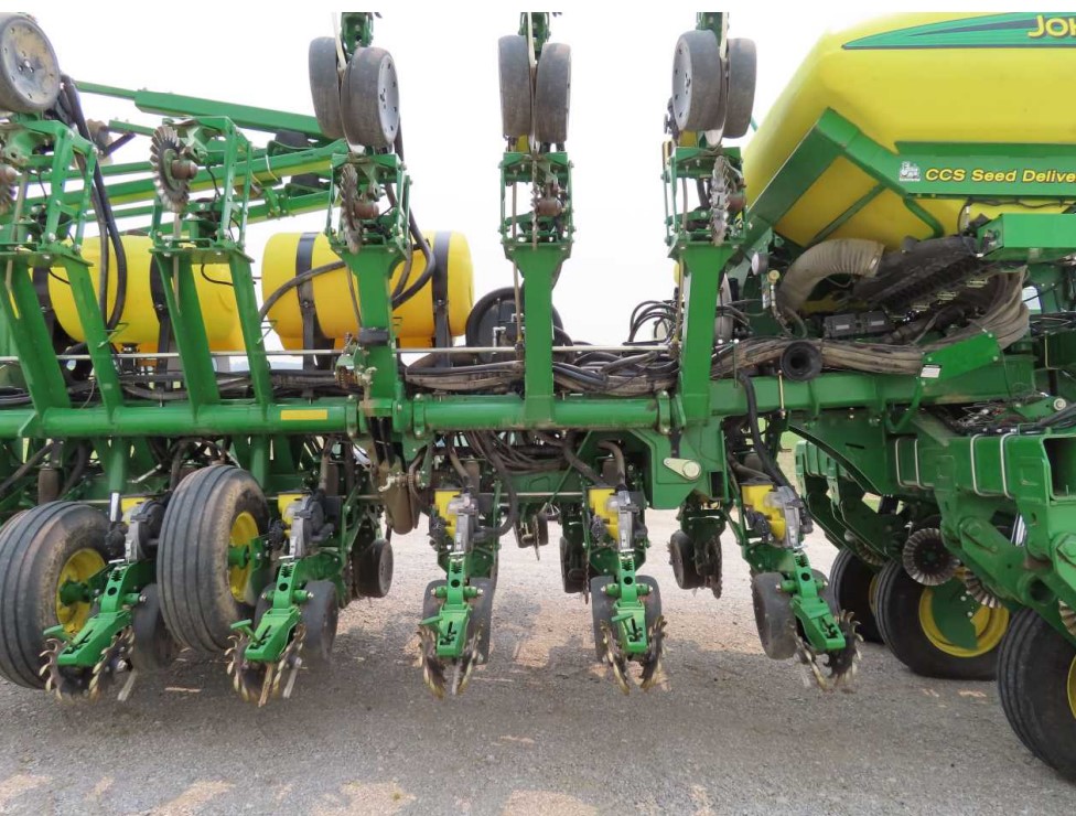 John Deere 1790 Planter - Image 6
