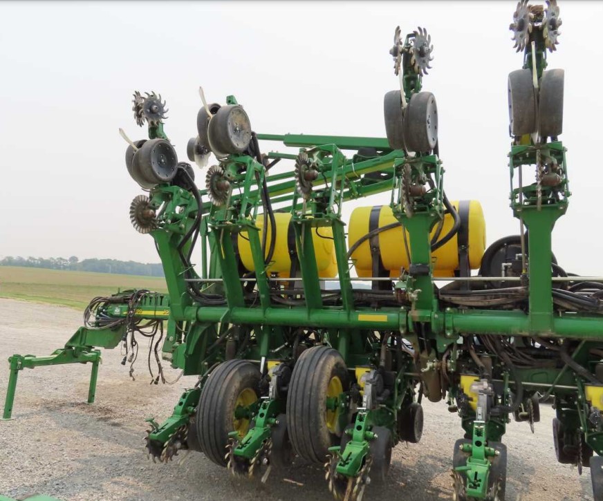 John Deere 1790 Planter - Image 8