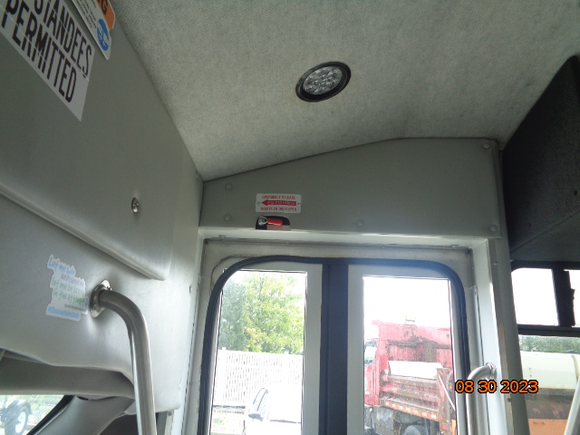 2017 Ford E-450 Forest River Starcraft Shuttle Bus - Image 37