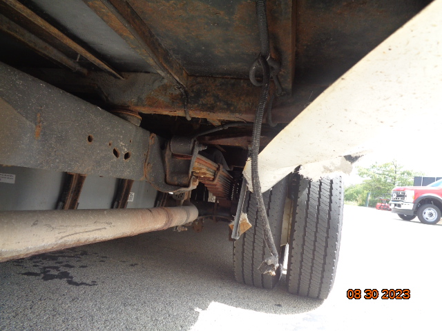 2017 Ford E-450 Forest River Starcraft Shuttle Bus - Image 8