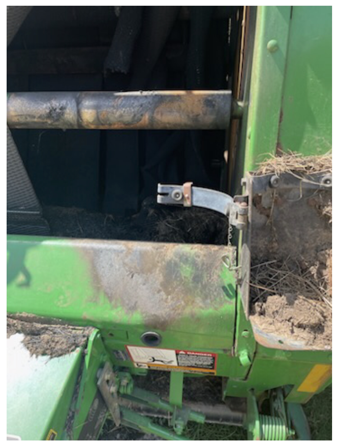 John Deere 468 Mega Wide Plus Baler - Image 2