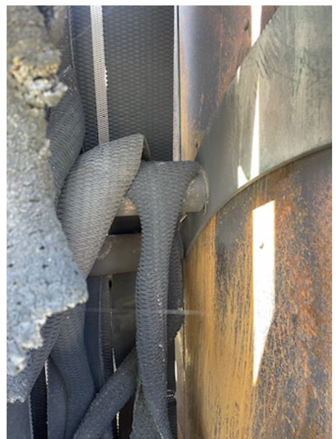 John Deere 468 Mega Wide Plus Baler - Image 4