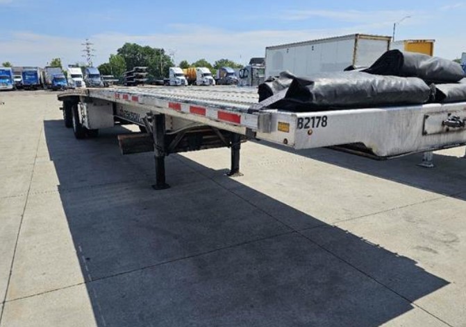 2021 Transcraft Flatbed Trailer - Image 3