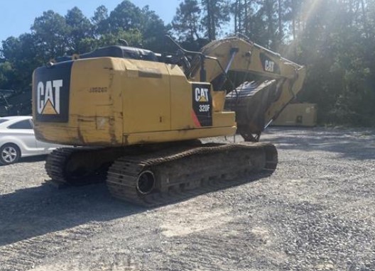 2017 Caterpillar 320F Excavator - Image 2