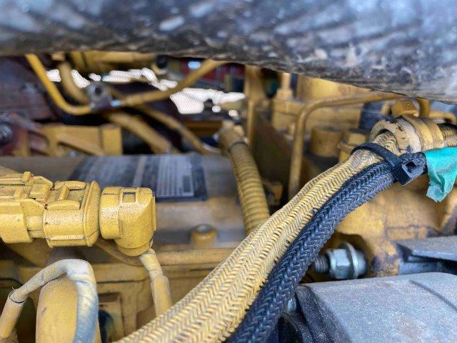 2023 John Deere 700L LGP Dozer - Image 5