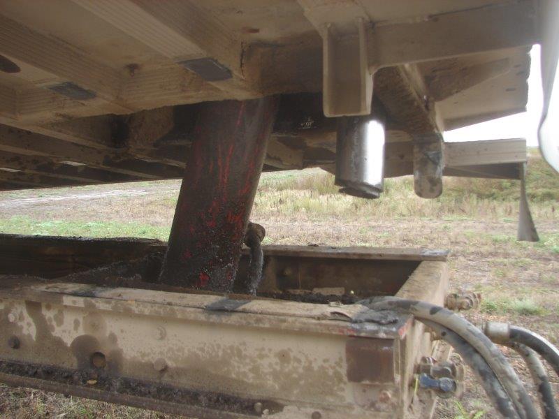 2004 Cobra End Dump Trailer - Image 13