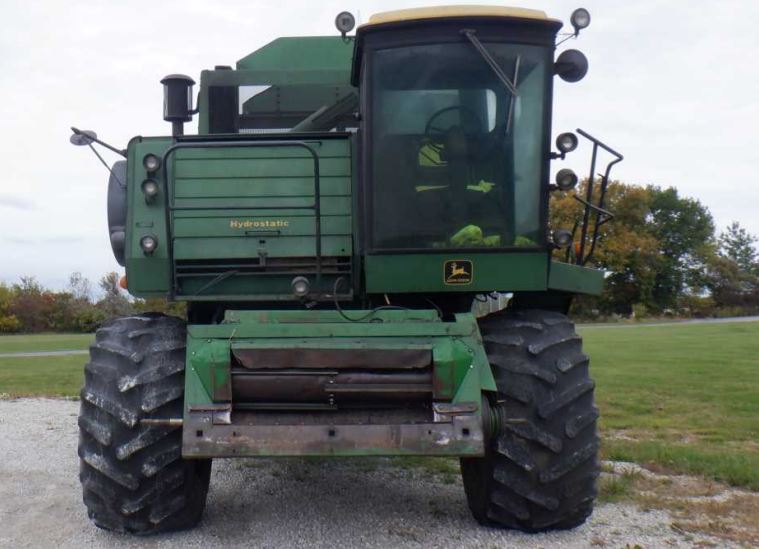 John Deere 7720 Turbo Combine - Image 3
