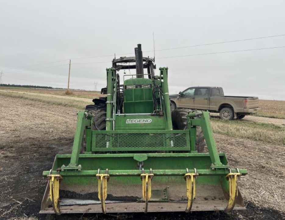 John Deere 4255 Tractor - Image 2