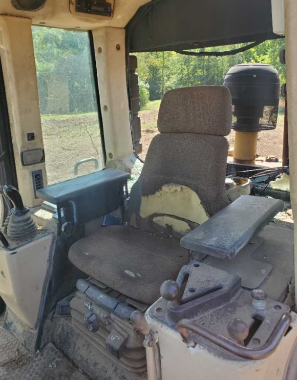 1996 Caterpillar 963C Crawler Loader - Image 11