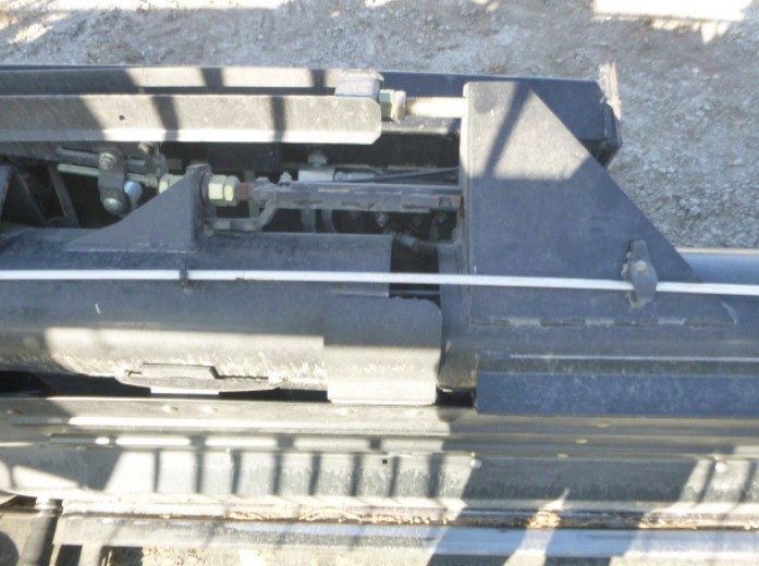 2010 CASE IH 2162 Flex Draper Header - Image 23