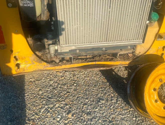 2021 John Deere 318G Skid Steer - Image 10