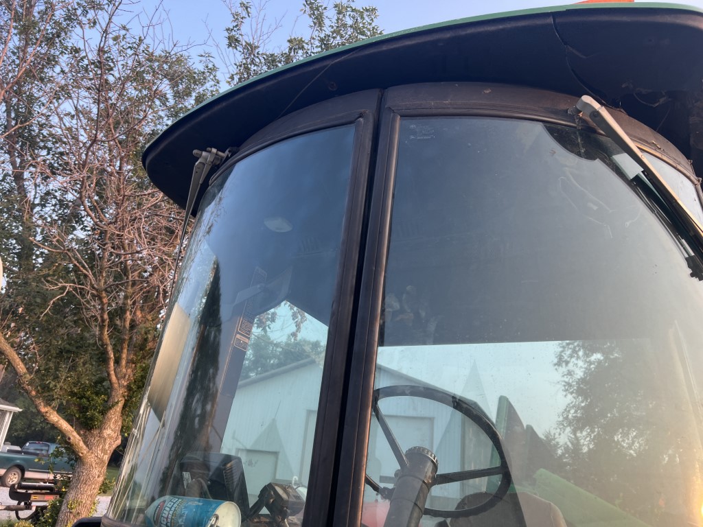 John Deere 4040 Tractor - Image 10