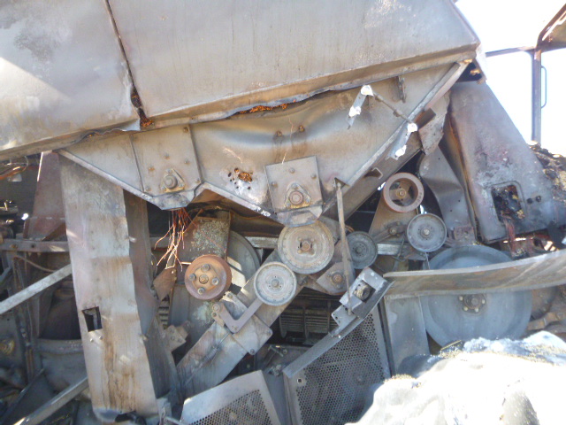 2008 John Deere 9650 Combine - Image 11