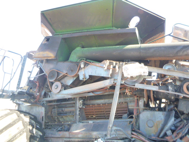 2008 John Deere 9650 Combine - Image 6