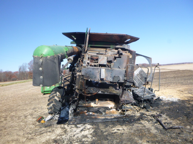 2008 John Deere 9650 Combine - Image 17