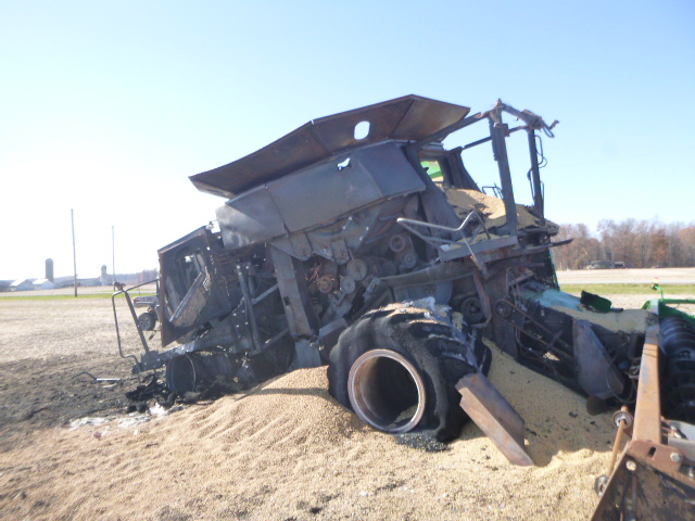 2008 John Deere 9650 Combine - Image 14