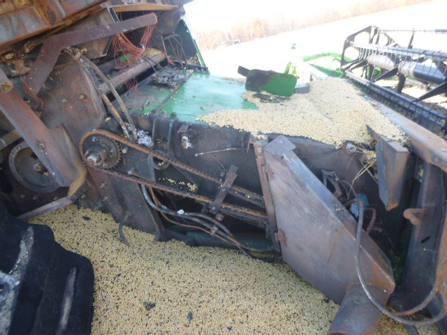 2008 John Deere 9650 Combine - Image 13