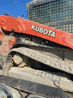 2018 Kubota SVL-95-2S Skid Steer - Image 4