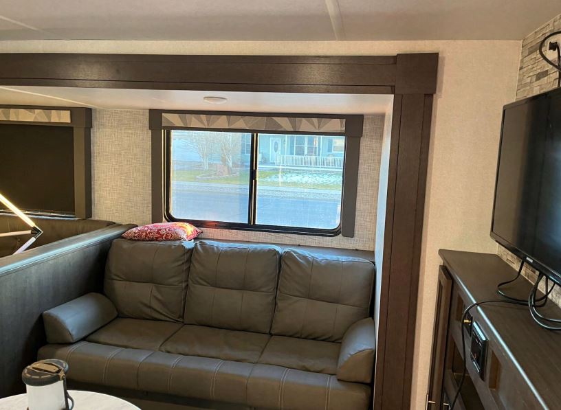 2020 Wildwood Forest River Camper - Image 11