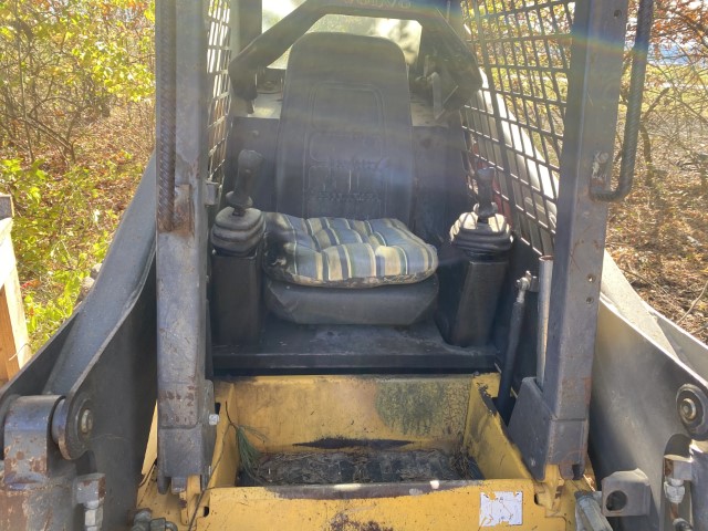 2008 Volvo MC80B Skid Steer - Image 5