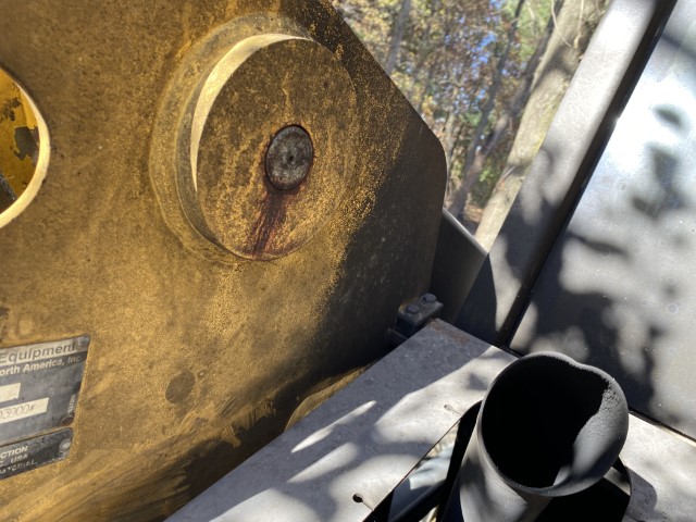 2008 Volvo MC80B Skid Steer - Image 12