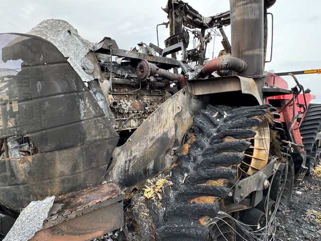 2011 CASE IH 450S Quadtrac Tractor - Image 8