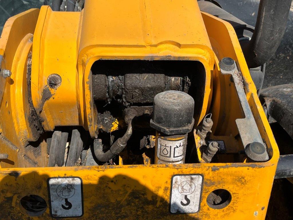 2014 JCB 527-58 Telehandler - Image 10