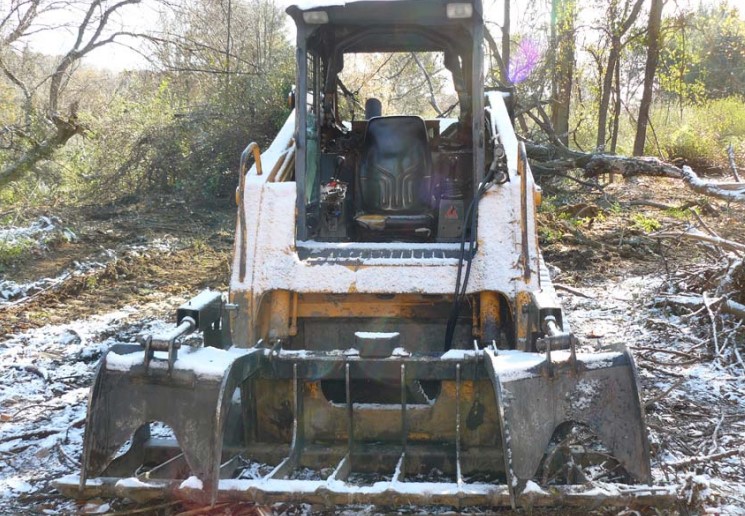 2005 Mustang MTL25 Skid Steer - Image 2