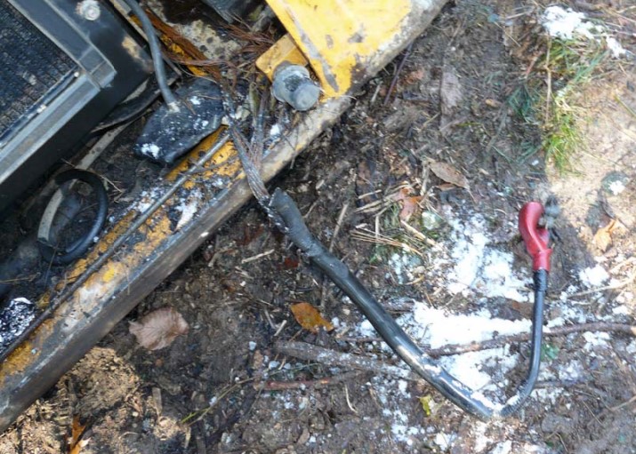 2005 Mustang MTL25 Skid Steer - Image 14