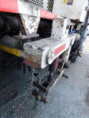 2006 Auto Car Expeditor with Line Removal/Saw Cutting Truck - Image 6