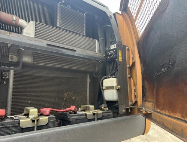 2019 CASE CX250D Excavator - Image 12