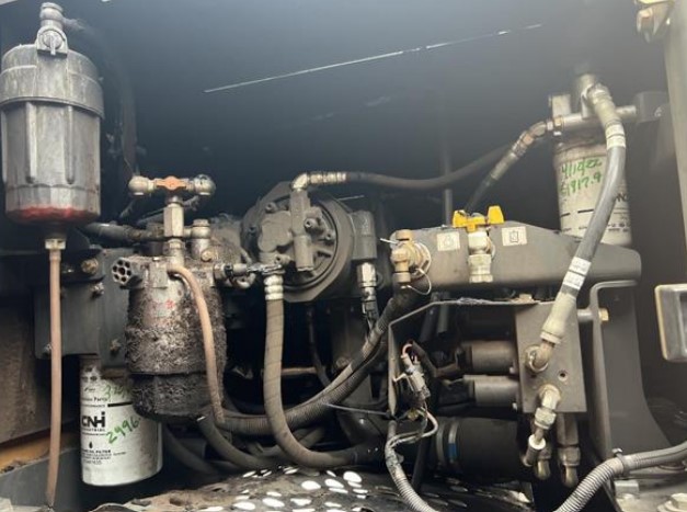 2019 CASE CX250D Excavator - Image 15